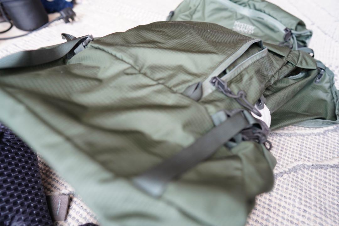 Mystery ranch hover 50 top