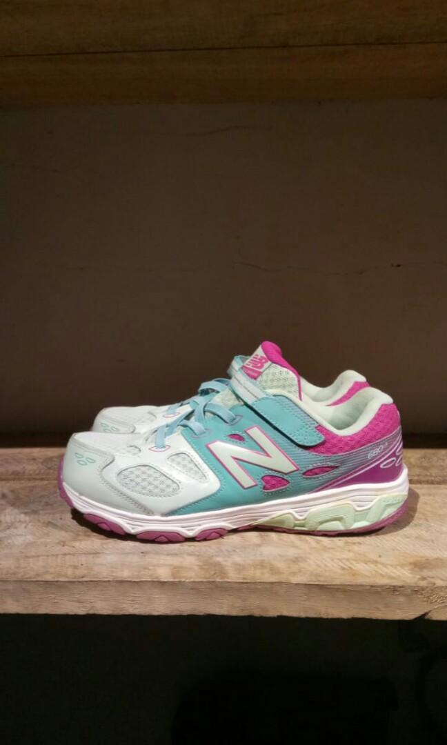 new balance 680 v3