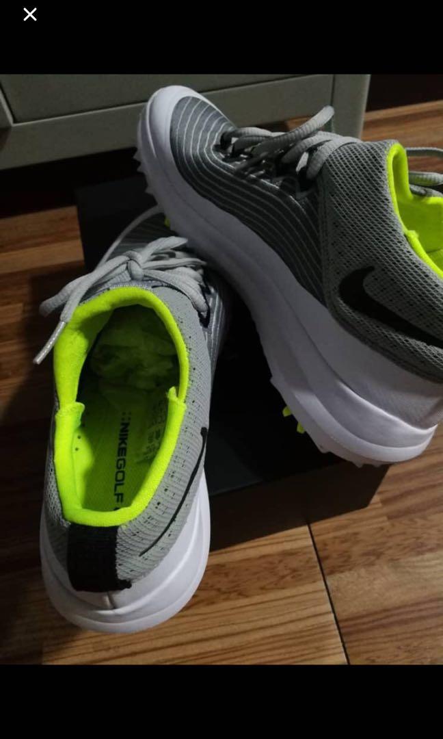 tw 16 golf shoes