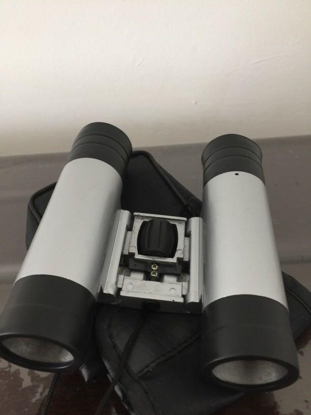 Nikko stirling binocular 10x26 Golden Crown field of view 114 1000m