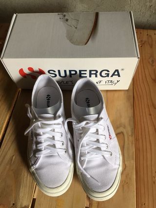 superga blue mall