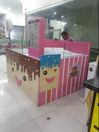 Customize kiosk and foodcart