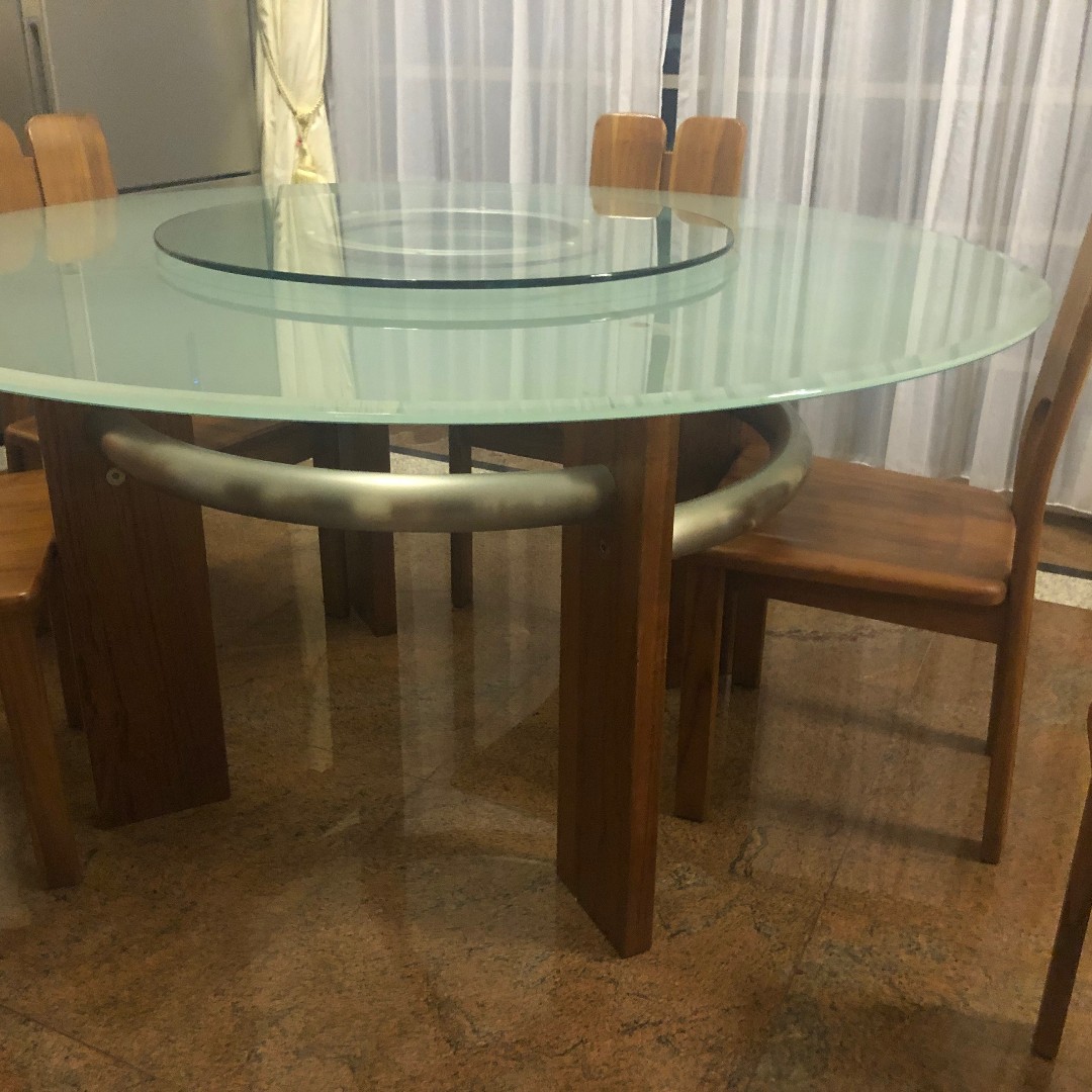 8 Seater Round Dining Table With Lazy Susan Furniture Tables Chairs On Carousell