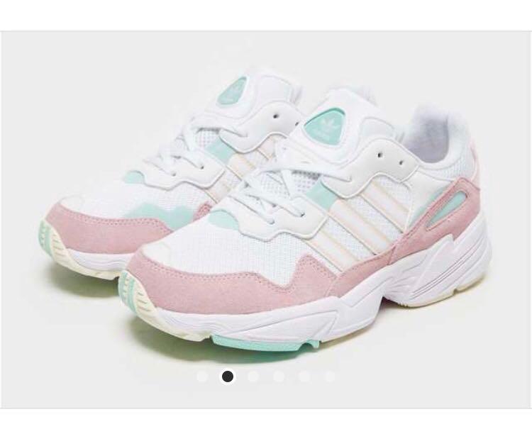 adidas Originals Yung 96 Junior Pink, Women's Fashion, Shoes, Sneakers on  Carousell