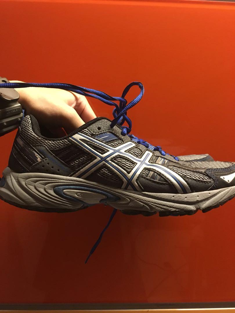 Asics gel venture 5 Men s Fashion Footwear Sneakers on Carousell