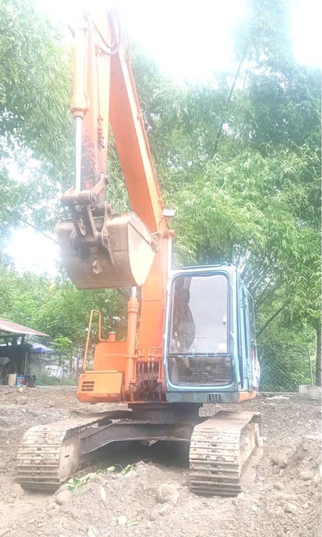 Backhoe for sale with breaker(Hitachi Ex120), Commercial & Industrial