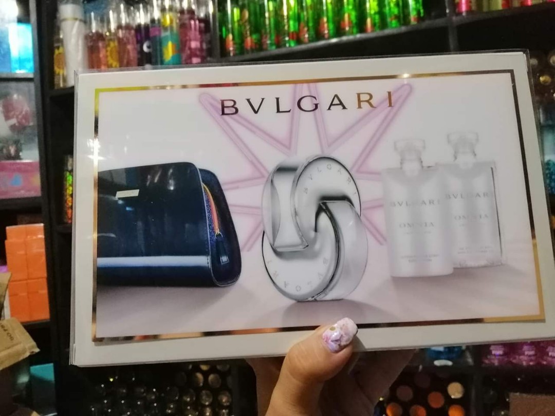 Bvlgari omnia deals pink sapphire set