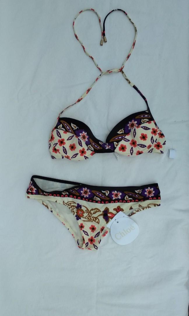 Chloé Floral Bikini Swimsuit (Category: Bikinis & Swimsuits) located in Quezon City. Submitted by rosey2018 (Listing ID 240190850, Image 1). Description: .