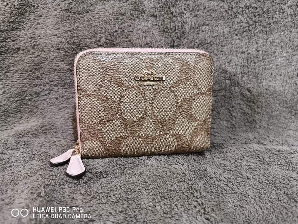 coach small double zip wallet