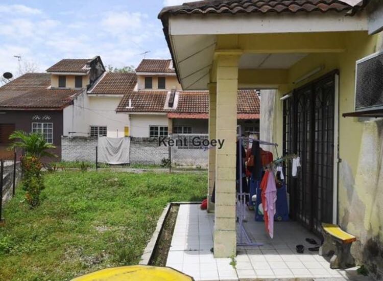 Corner House 1 Stry Terrace Free Hold Property For Sale On Carousell