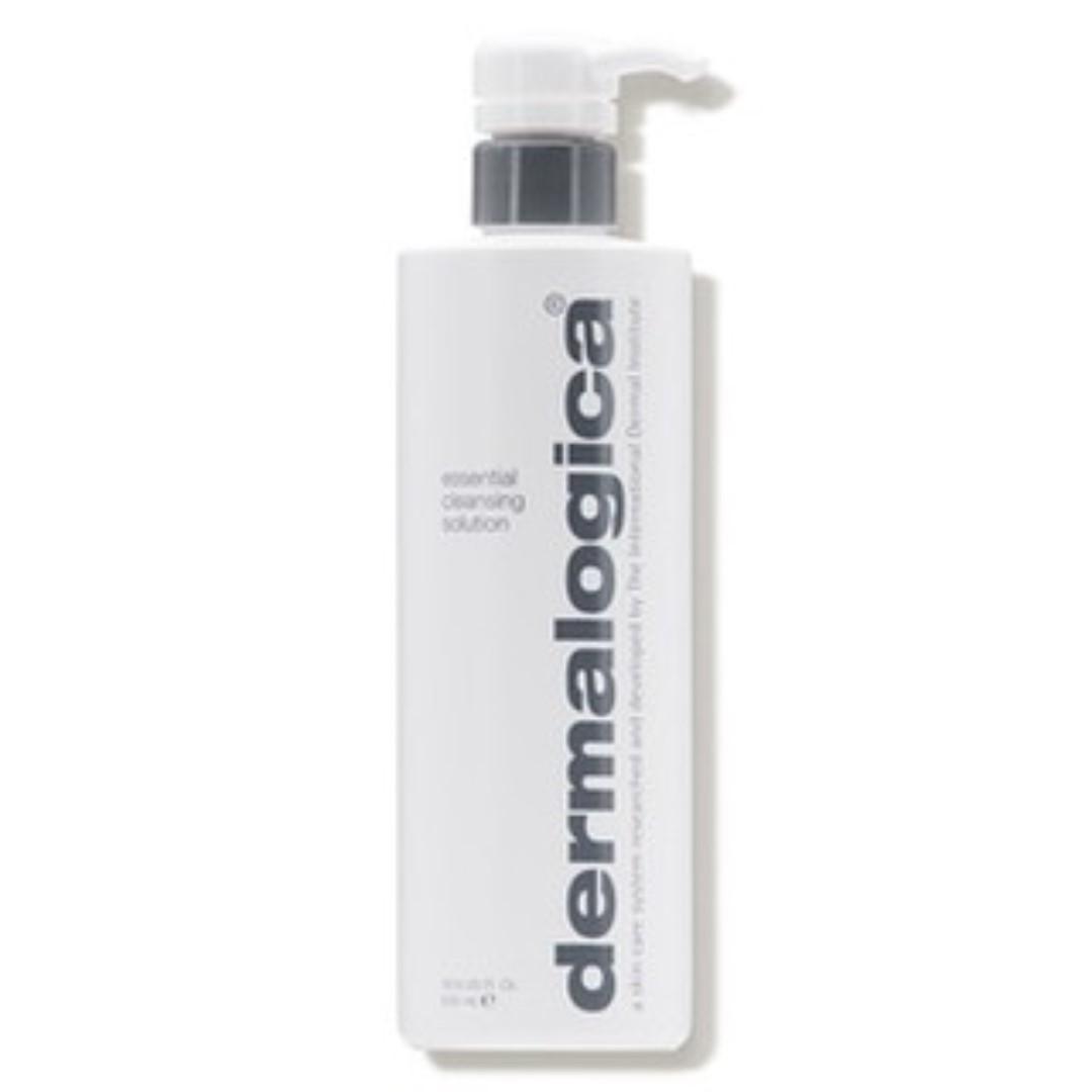 essential cleansing solution