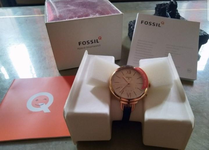 Fossil Q hybrid smart watch