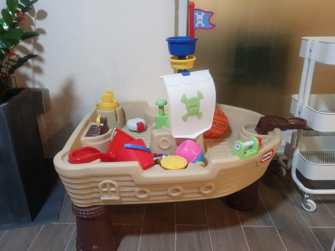 little tikes pirate ship water table