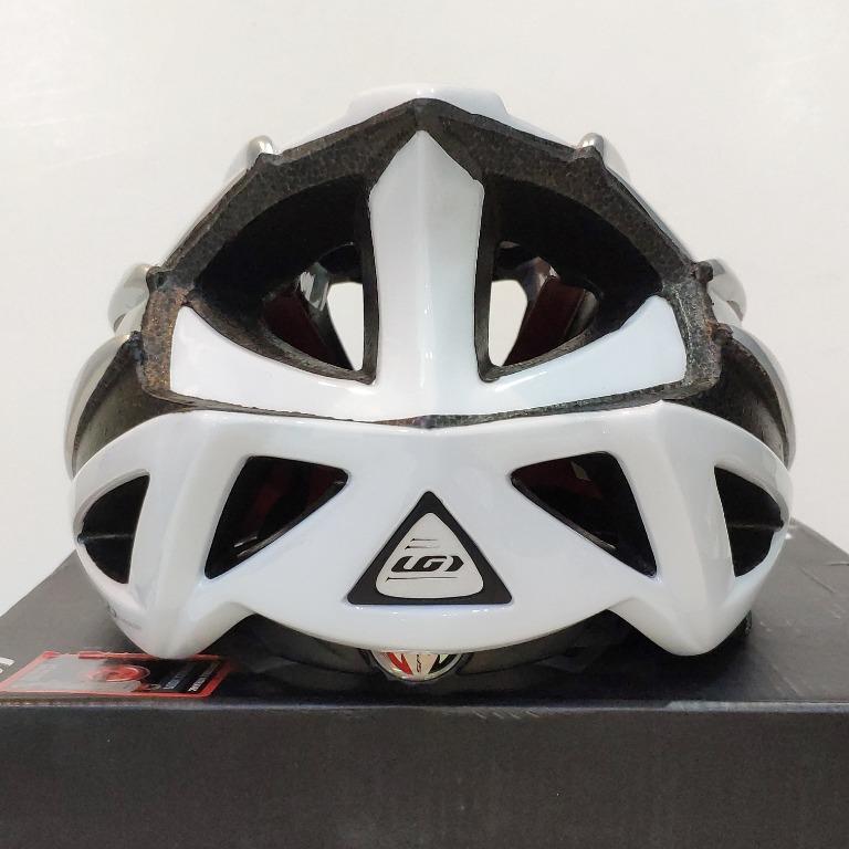 Louis Garneau Quartz II helmet L Sports Equipment Bicycles