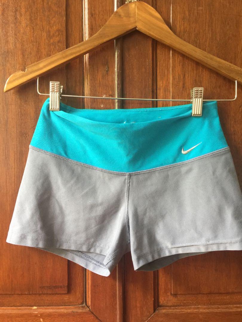 Nike Compression Shorts, Men's Fashion, Activewear on Carousell