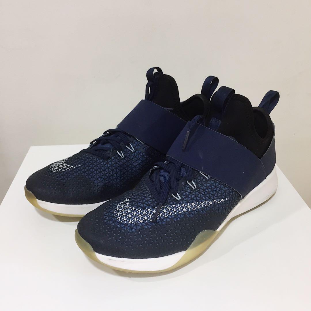 Nike women's shoes with velcro strap online