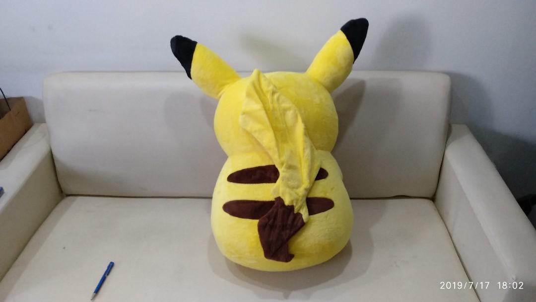 24 inch pikachu