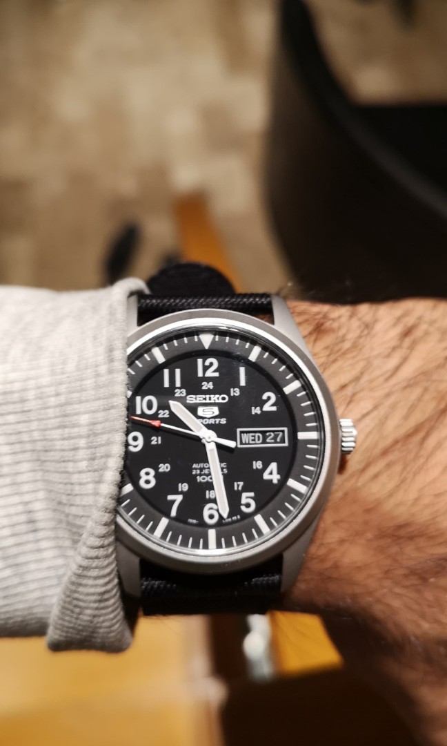 Seiko SNZG, Men's Fashion, Watches \u0026 Accessories, Watches on Carousell