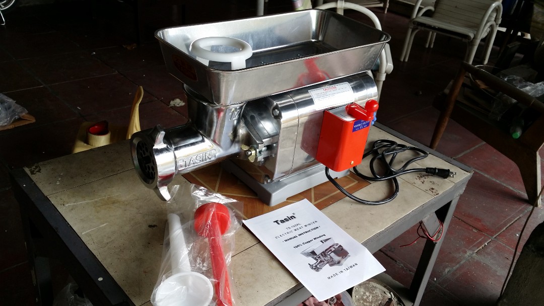 Tasin Meat Grinder Taiwan, TV & Home Appliances, Kitchen Appliances