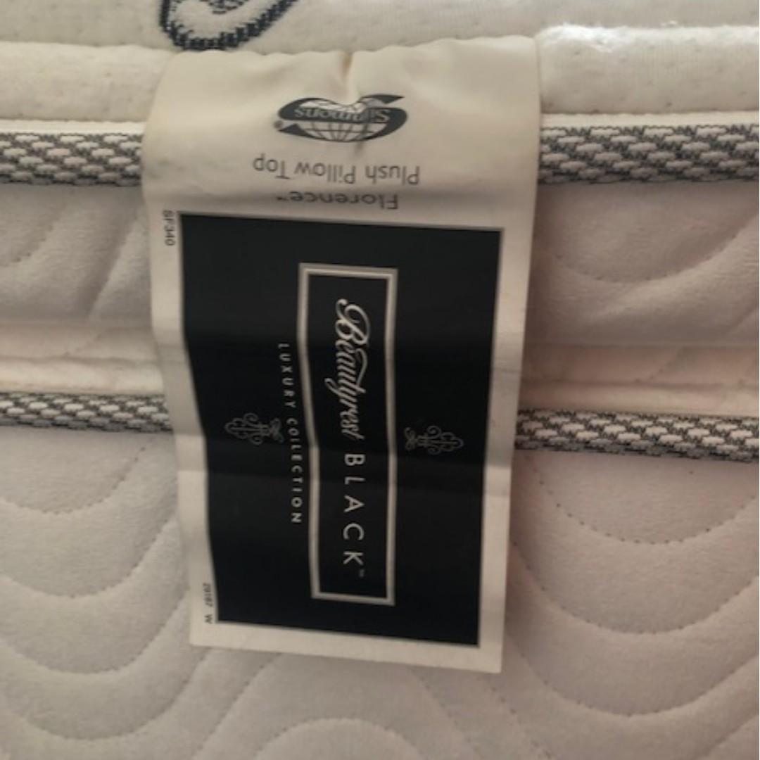 Used Simmons Beautyrest Black Luxury Collection, Furniture ...