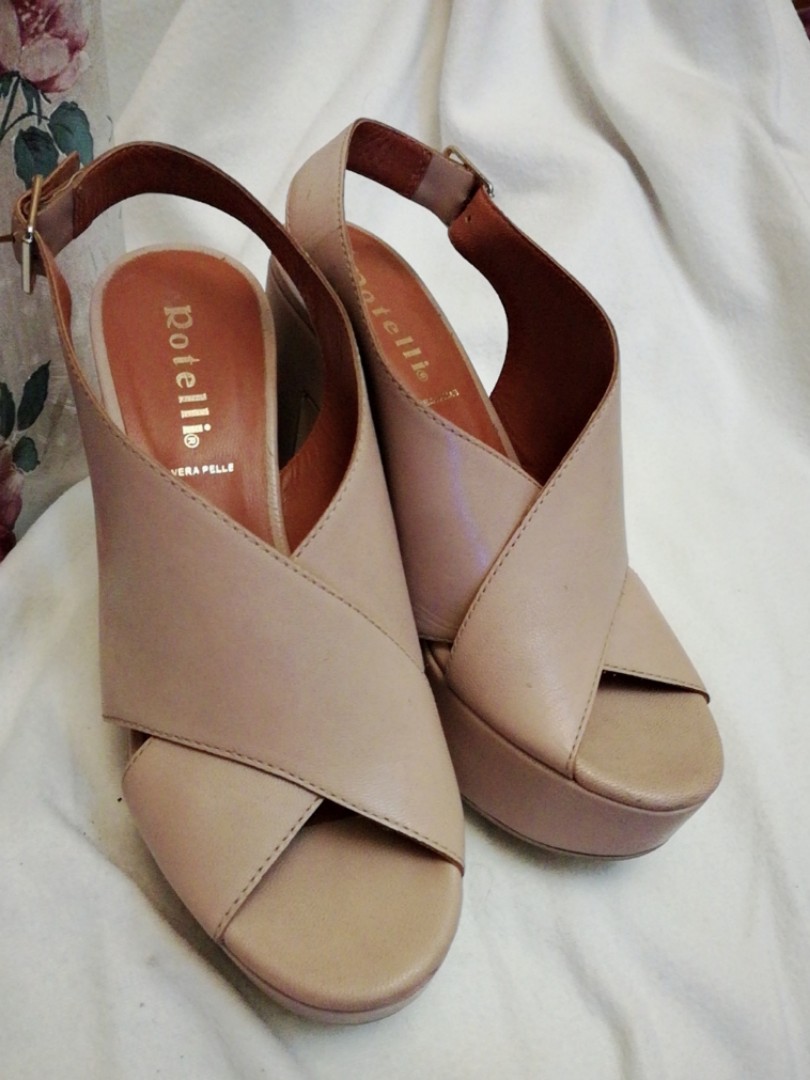 Vera pelle leather broad heel shoes Women s Fashion Footwear