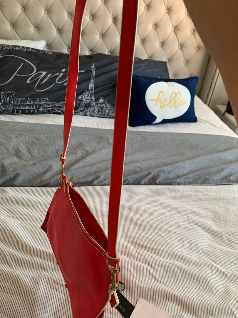 Versace - Authentic (Category: Purses & Pouches) located in Singapore. Submitted by peanutmango (Listing ID 240167010, Image 3). Description: Hot pink for summertime! Beautiful and mint condition Clearing wardrobe space, need a new owner ;) Genuine offer please, thank you !!.