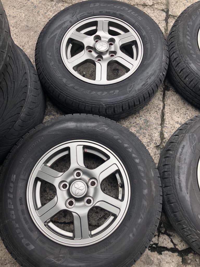 14" Mitsubishi adventure stock mags 5Holes pcd114 with 185 80 R14