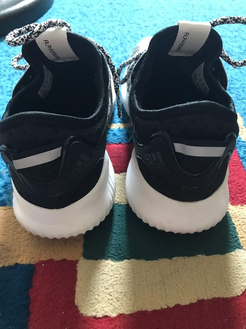 Adidas Women’s Alphabounce (Category: Sneakers) located in Mandaluyong City. Submitted by theblended (Listing ID 240457601, Image 3). Description: ✅ Pre-loved Women’s shoes ✅ overall in very good condition ✅ US 7 pls see measurements for exact fitting ✅ no issues ✅ Fix price already. Original price 6k ✅ No box.
