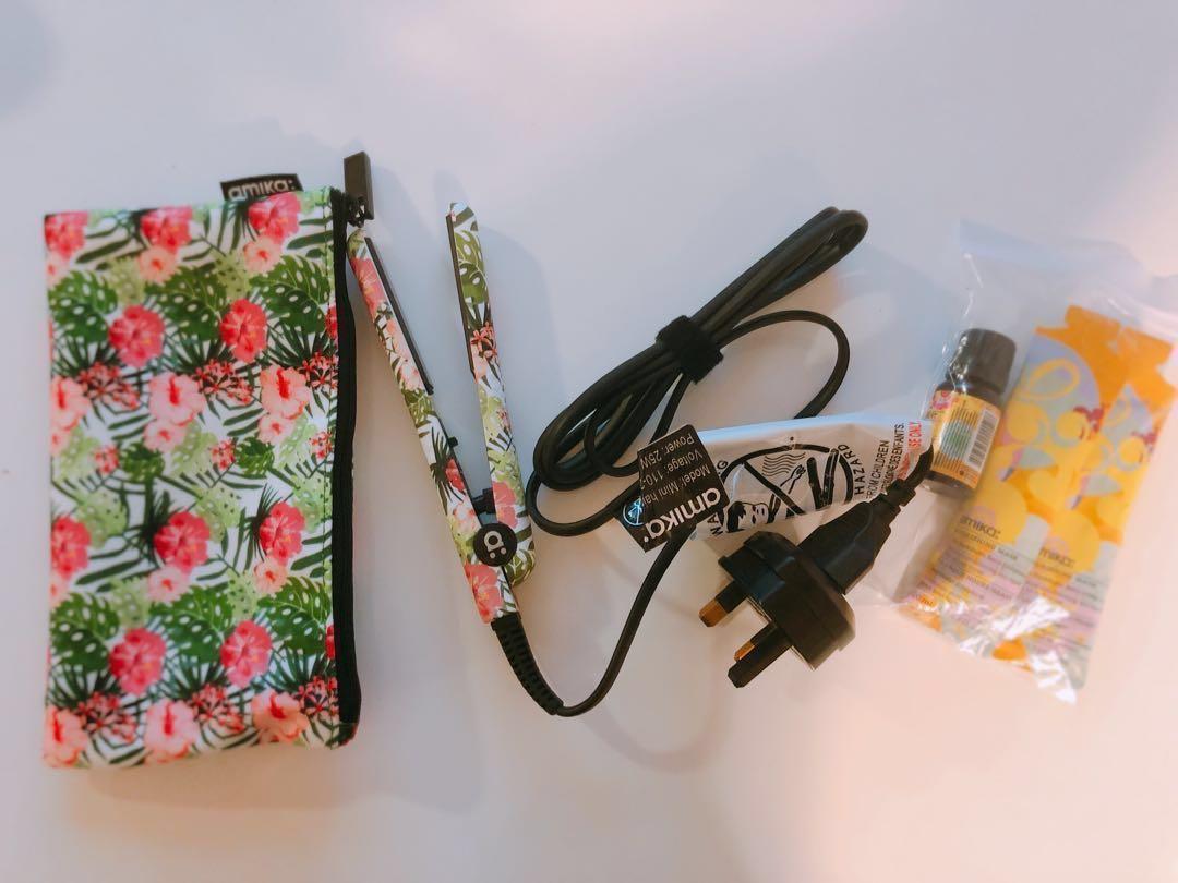 Amika mini ceramic clearance styler in pouch