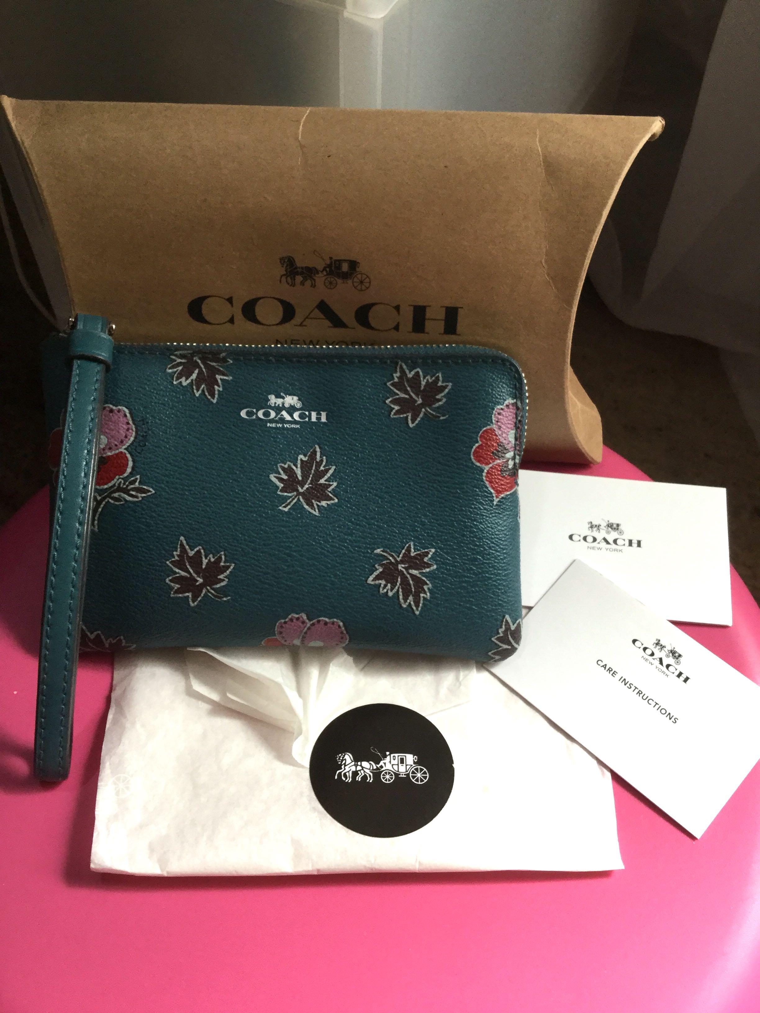 coach wristlet uk