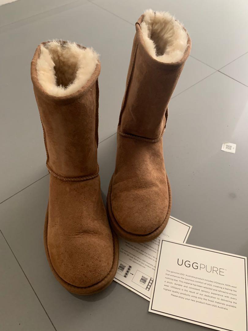 Authentic UGG boots, Women's Fashion 