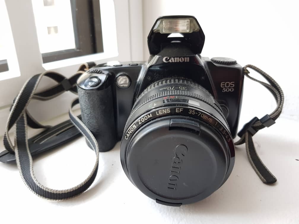 canon vintage camera eos 500 made in taiwan