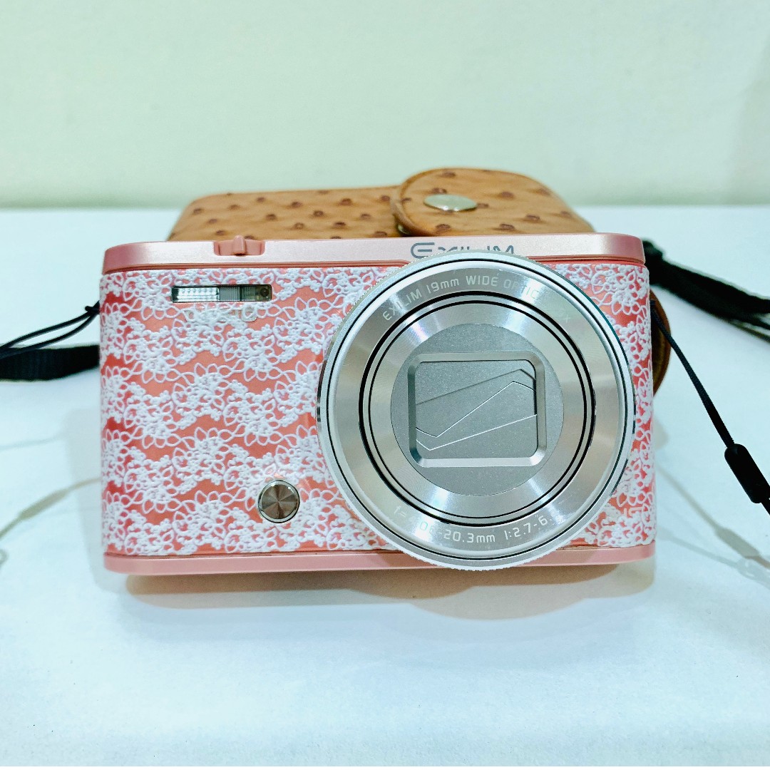 Camera CASIO ZR5000 Super Wide Angle version