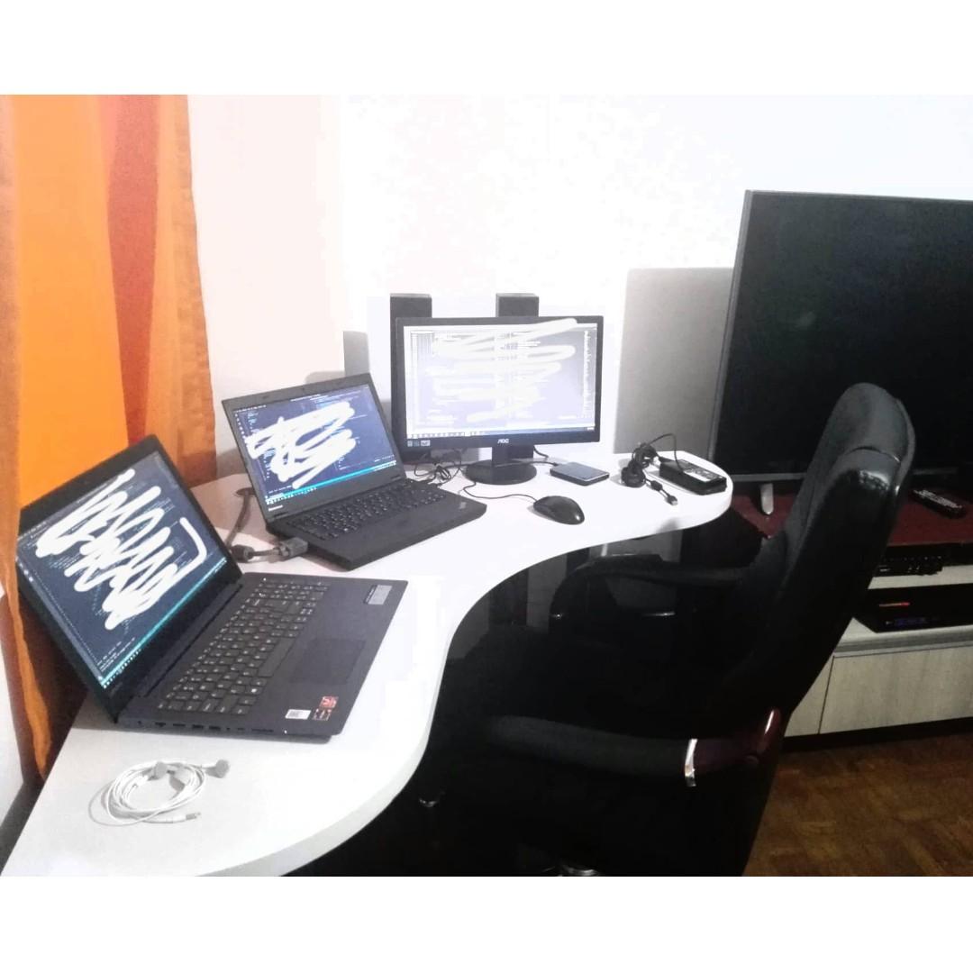 Corner Heart Shaped Table Home Furniture Furniture Fixtures Tables Chairs On Carousell