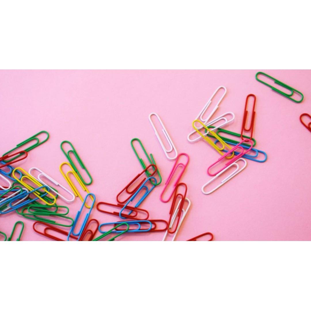 DIY Paper Clip Hanger, Everything Else on Carousell