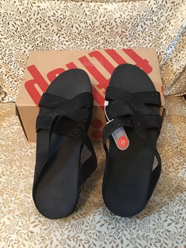 fitflop size 11