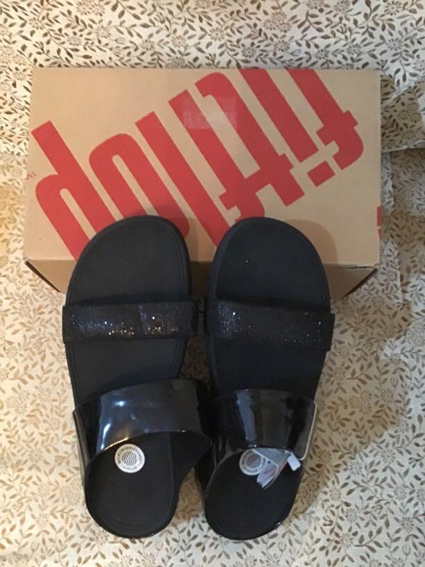 size 11 sandals