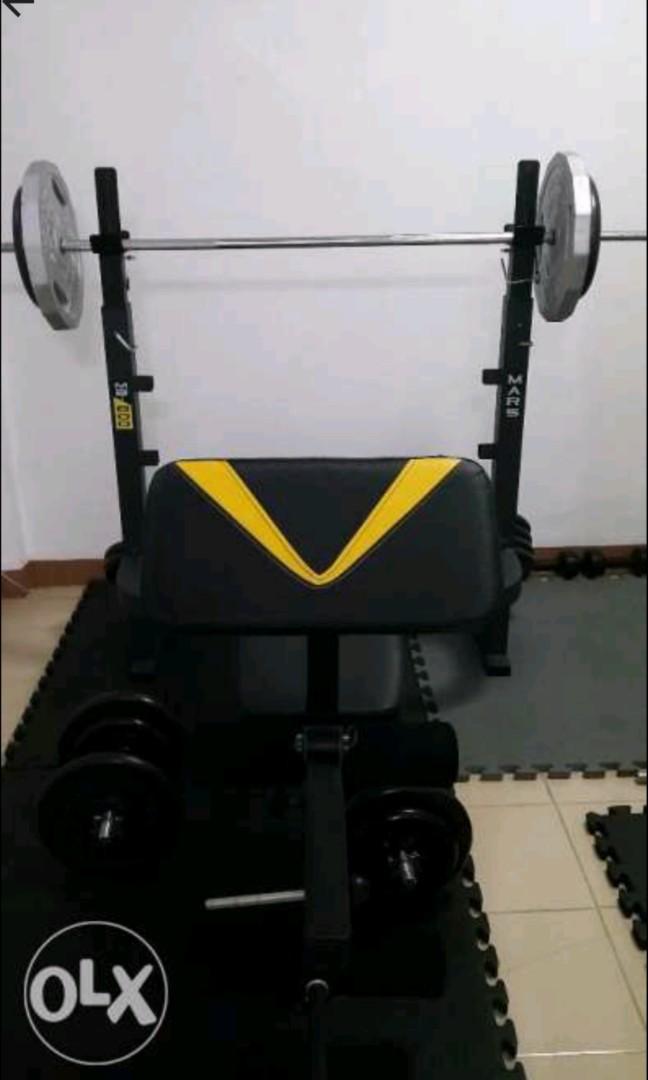 For sale 4 pcs. Of home gym with complete set of weights and bars