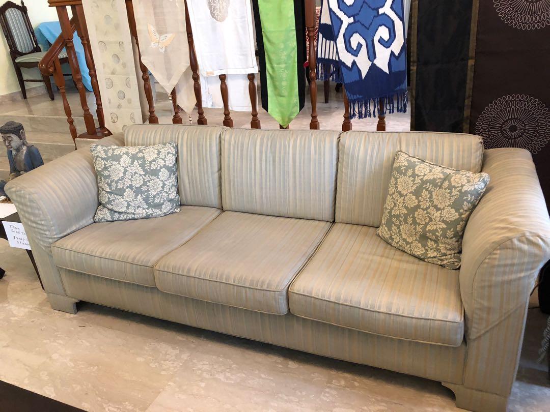 Hardly Upholstered Sofa Set Furniture Sofas On Carou Hardly Upholstered Sofa Set