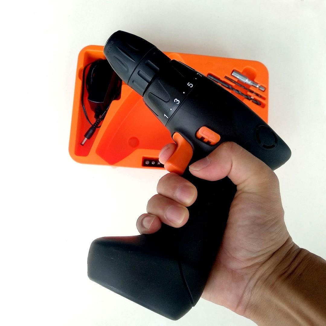 IKEA Screwdriver drill liion CORDLESS, Furniture & Home Living