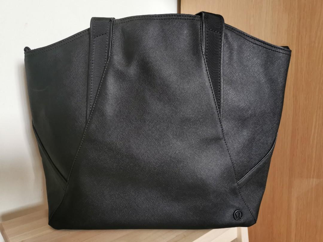 Lululemon all day tote 2025