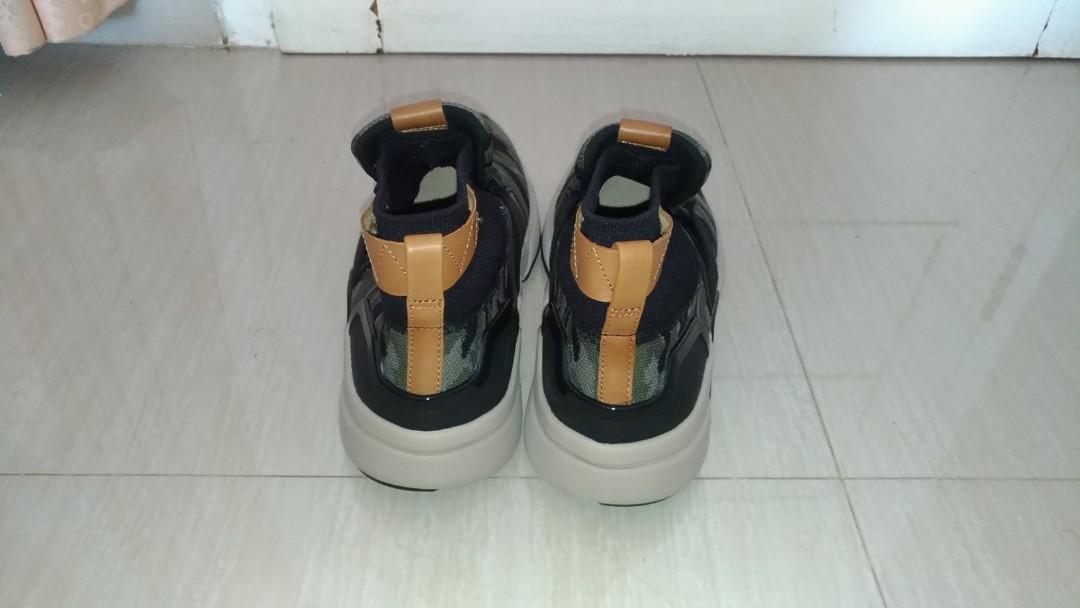 Mark Nason Los Angeles X Skechers Block Eastbluff Fesyen Pria Sepatu Sneakers Di Carousell