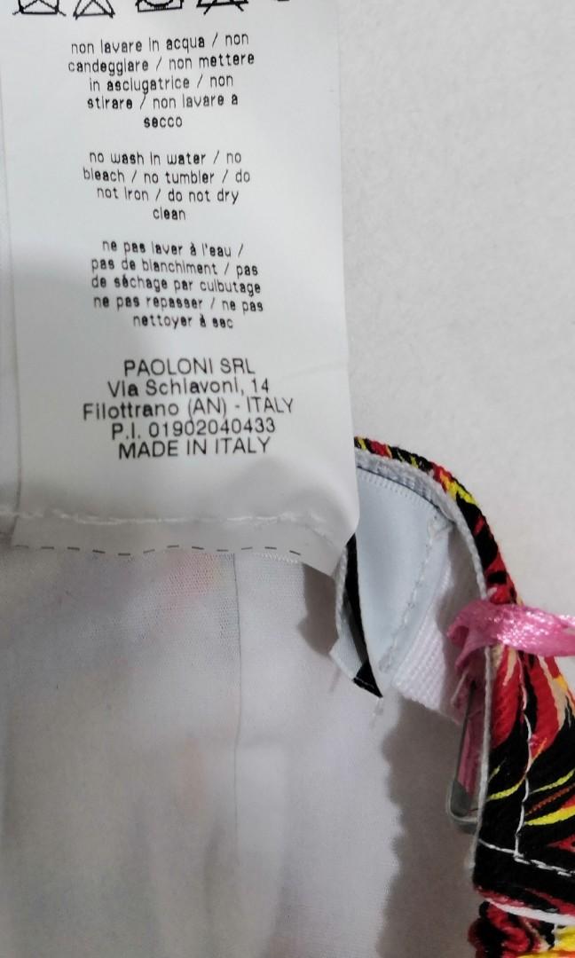 Msgm hat （分類：帽）位於 Hong Kong。 由 andrewchu2017 提交（商品編號 240540786，圖片 7）。簡介： 100% new。