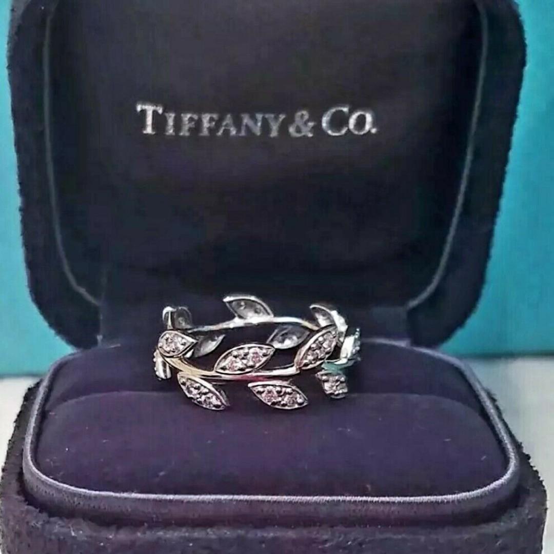 Tiffany olive leaf ring deals diamond