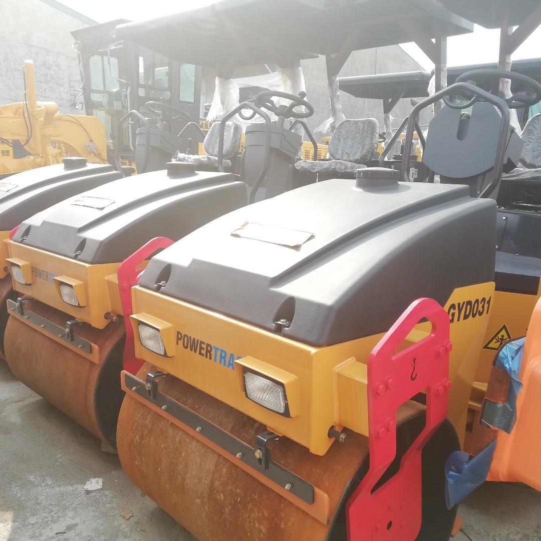 Pizon Vibratory Road Roller 3tons Sinomac, Commercial & Industrial ...