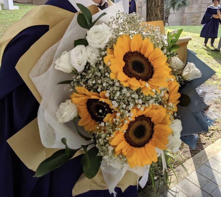 Preserved Blue Rose Bouquet (Small Size) & Sunflower Graduation Bouquet  (Large Size), Hobbies & Toys, Stationery & Craft, Flowers & Bouquets On  Carousell