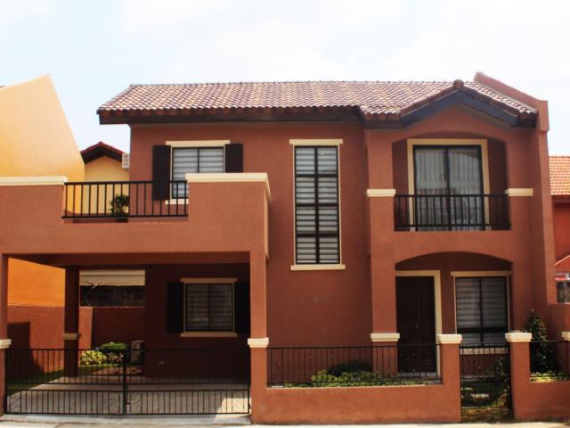 Spacious 5 Bedroom House And Lot For Sale With 2 Car Garage In