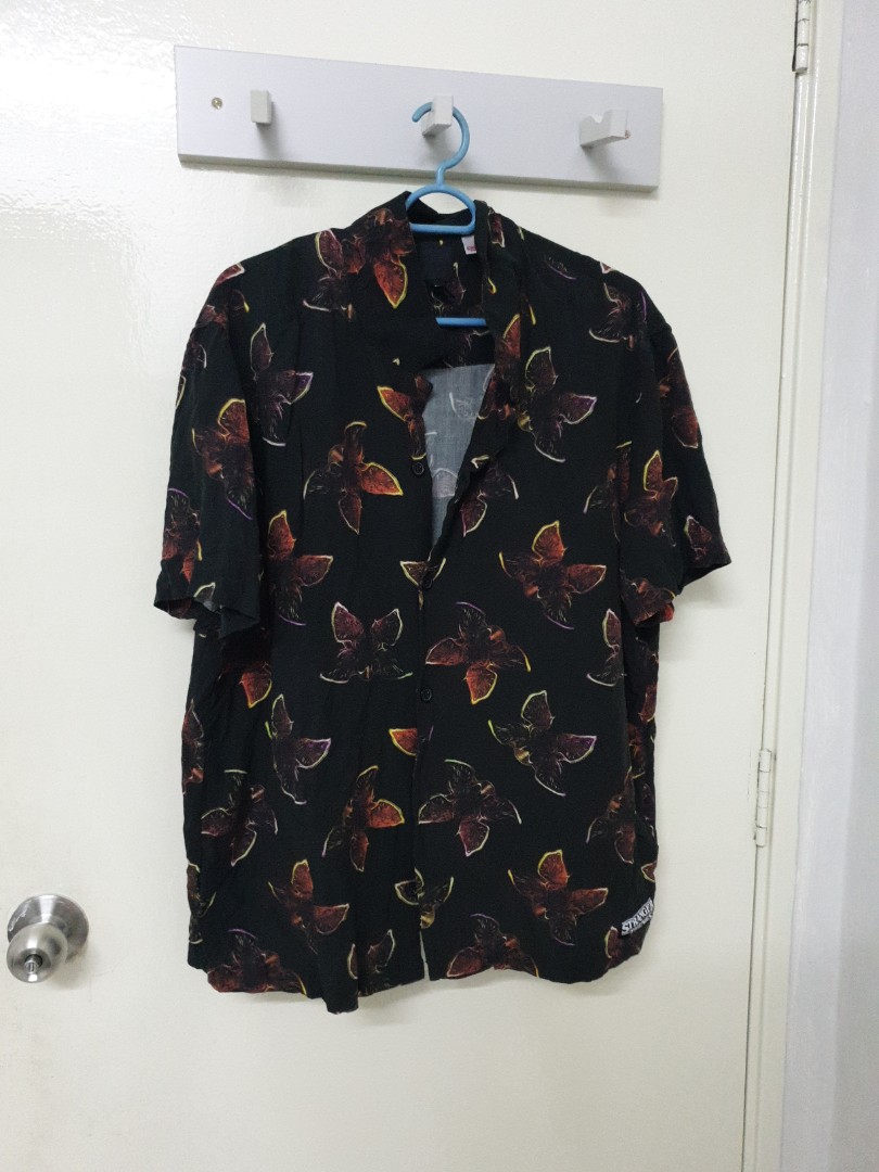 Stranger Things h m M Size Men s Fashion Tops Sets Tshirts