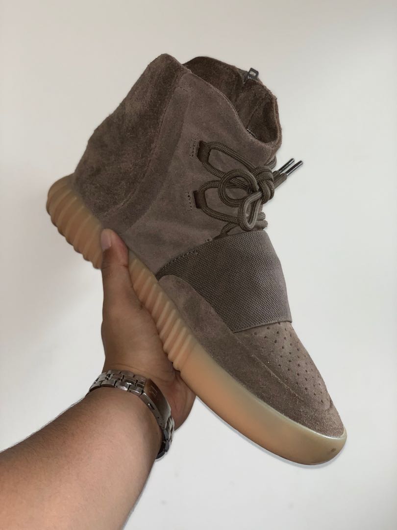 Ua yeezy 750 top