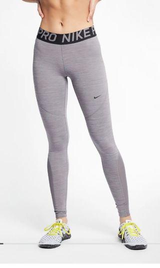 BNWT nike pro leggings